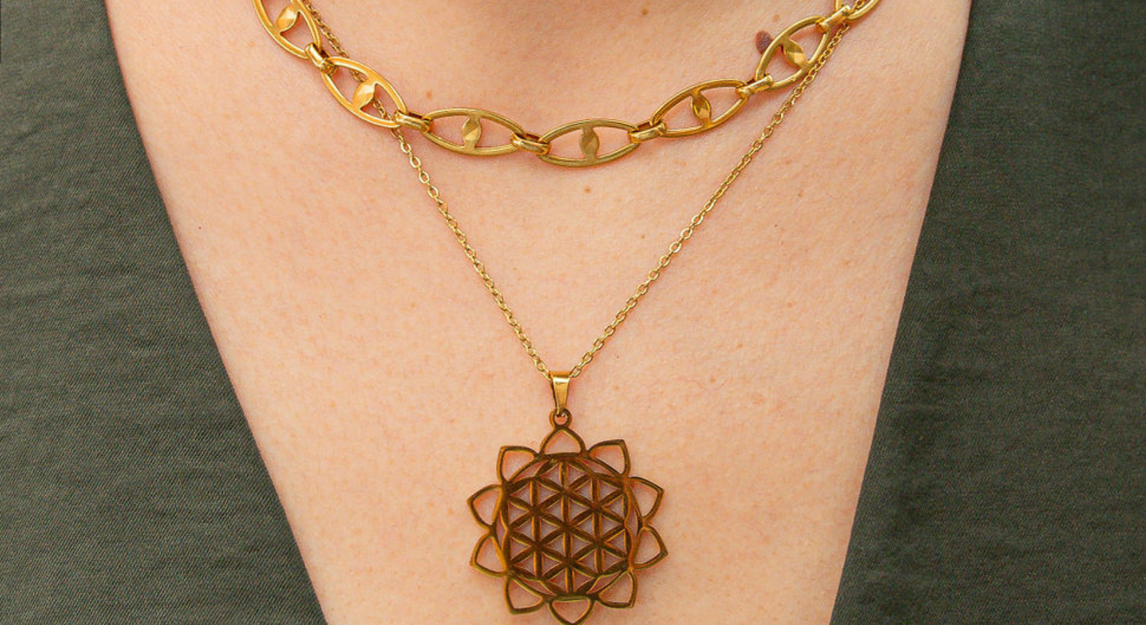 The Art of Layered Necklaces: A Trend That's Here to Stay - Glint & Gold