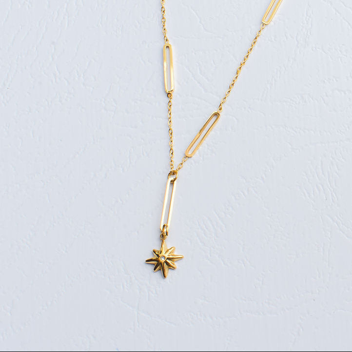 Lily Necklace