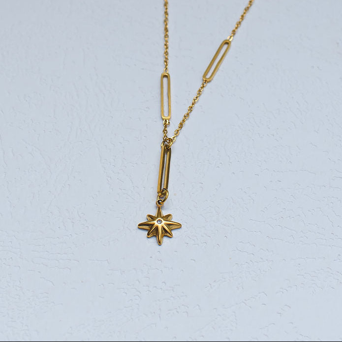 Lily Necklace