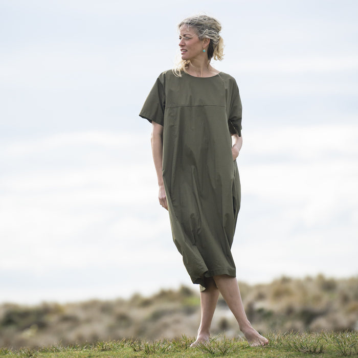 Kelly Dress Caper